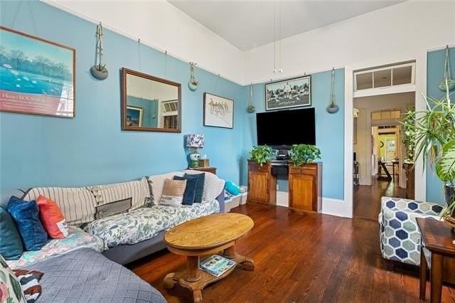 712 Harmony St - Photo 3 of 13