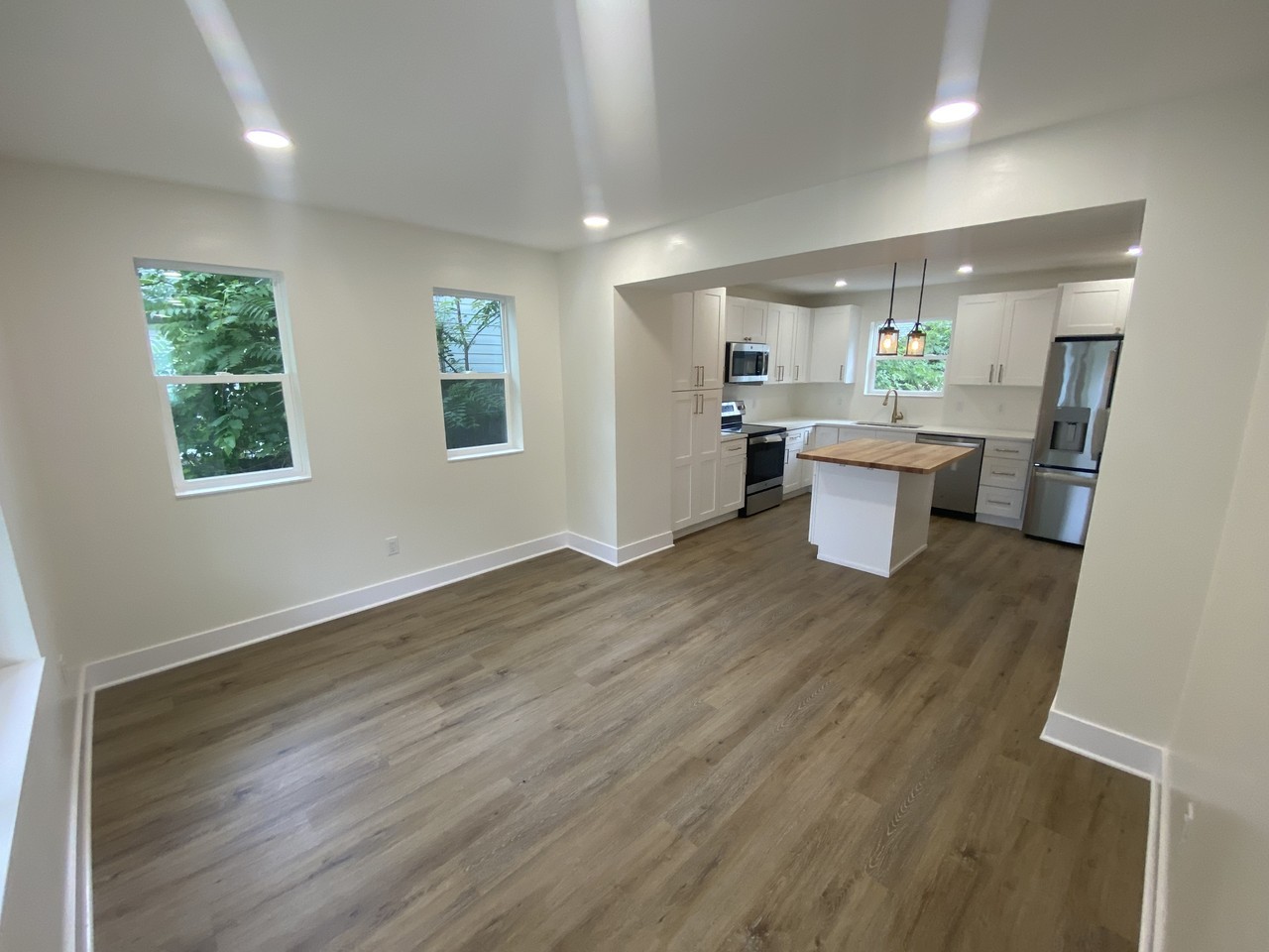 2016 Towner Ave Sw #1 - Photo 3 of 16
