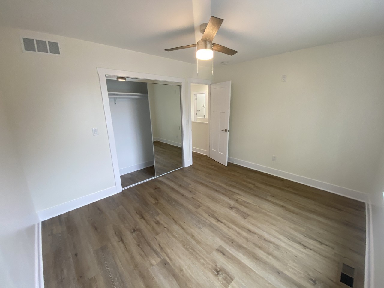 2016 Towner Ave Sw #1 - Photo 7 of 16