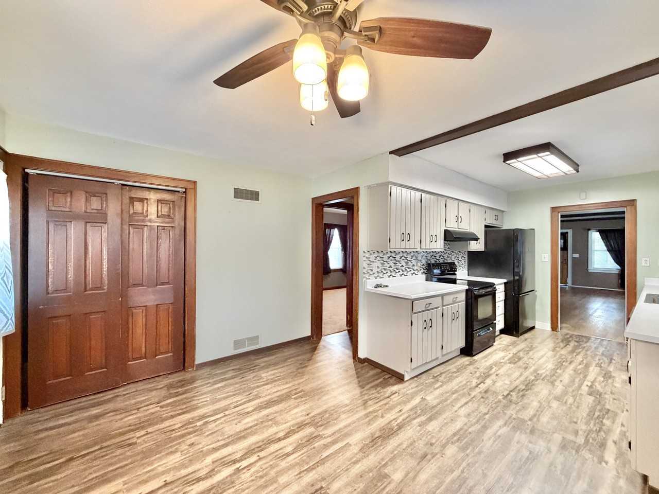 607 N Palm St #1 - Photo 4 of 18