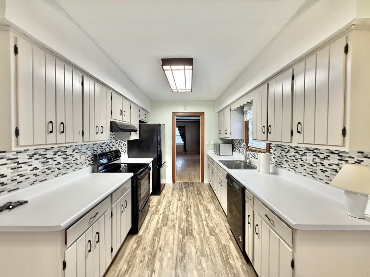 607 N Palm St #1 - Photo 5 of 18