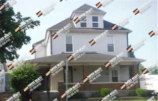 featured image of 233 1/2 W Washington St #1