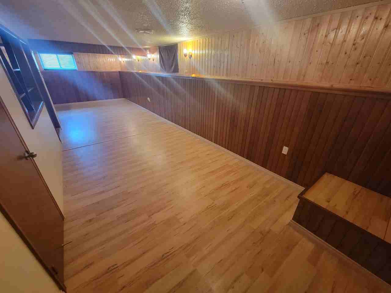 9122 150 St Nw #1 - Photo 2 of 21