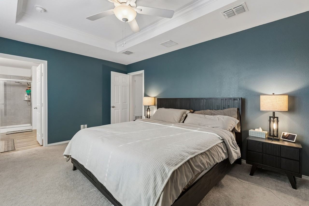 832 Lake Fletcher Rd - Photo 7 of 10