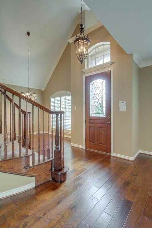 224 Heatherwood Dr - Photo 2 of 21