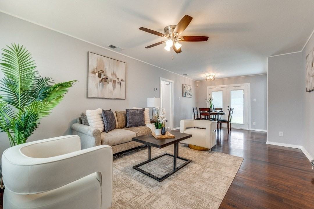 2736 Rolinda Dr - Photo 2 of 12