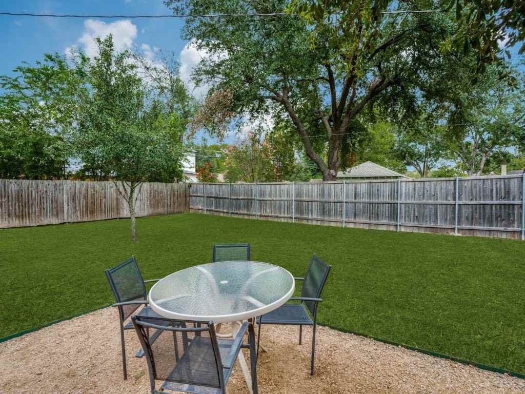 3763 Matador Dr - Photo 3 of 12