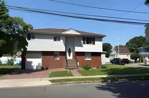featured image of 5 Walters Ave #2