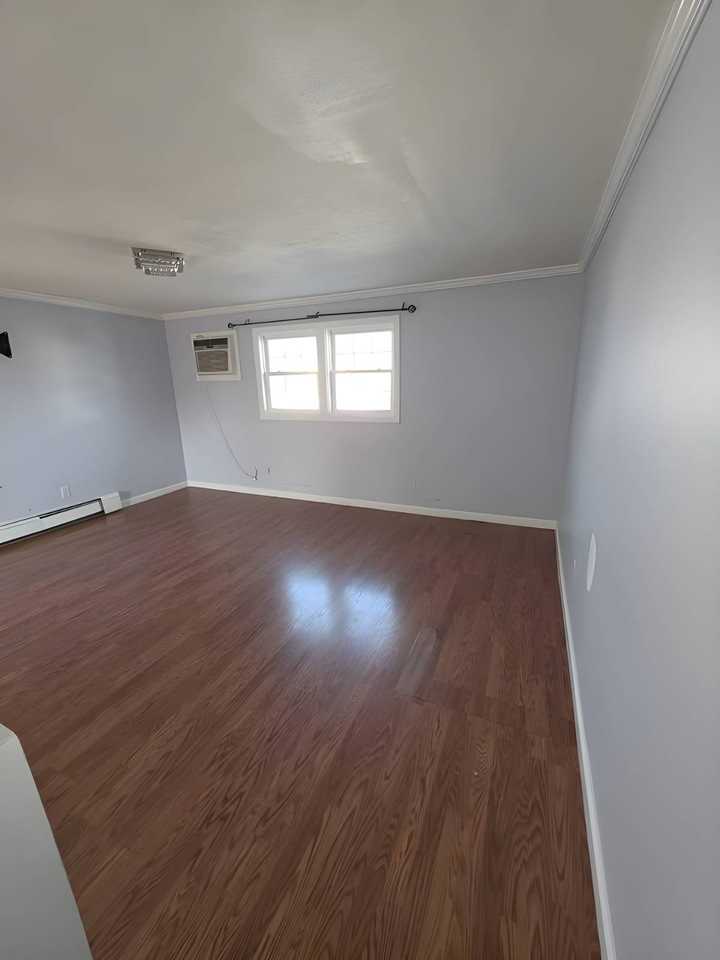 5 Walters Ave #2 - Photo 7 of 8