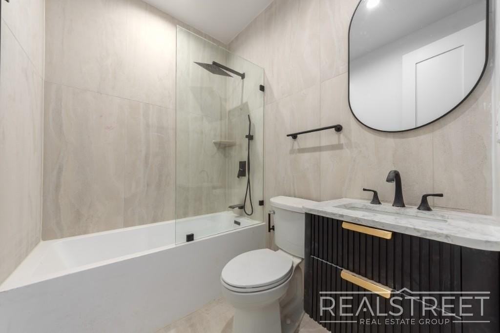 341 Herkimer St #4F - Photo 7 of 13