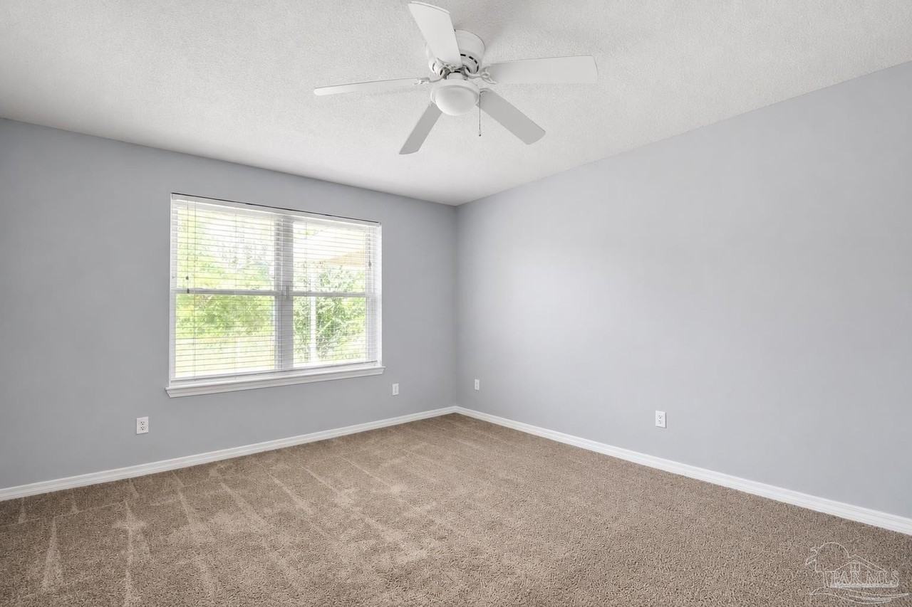 10609 Creek Ridge Dr - Photo 7 of 20