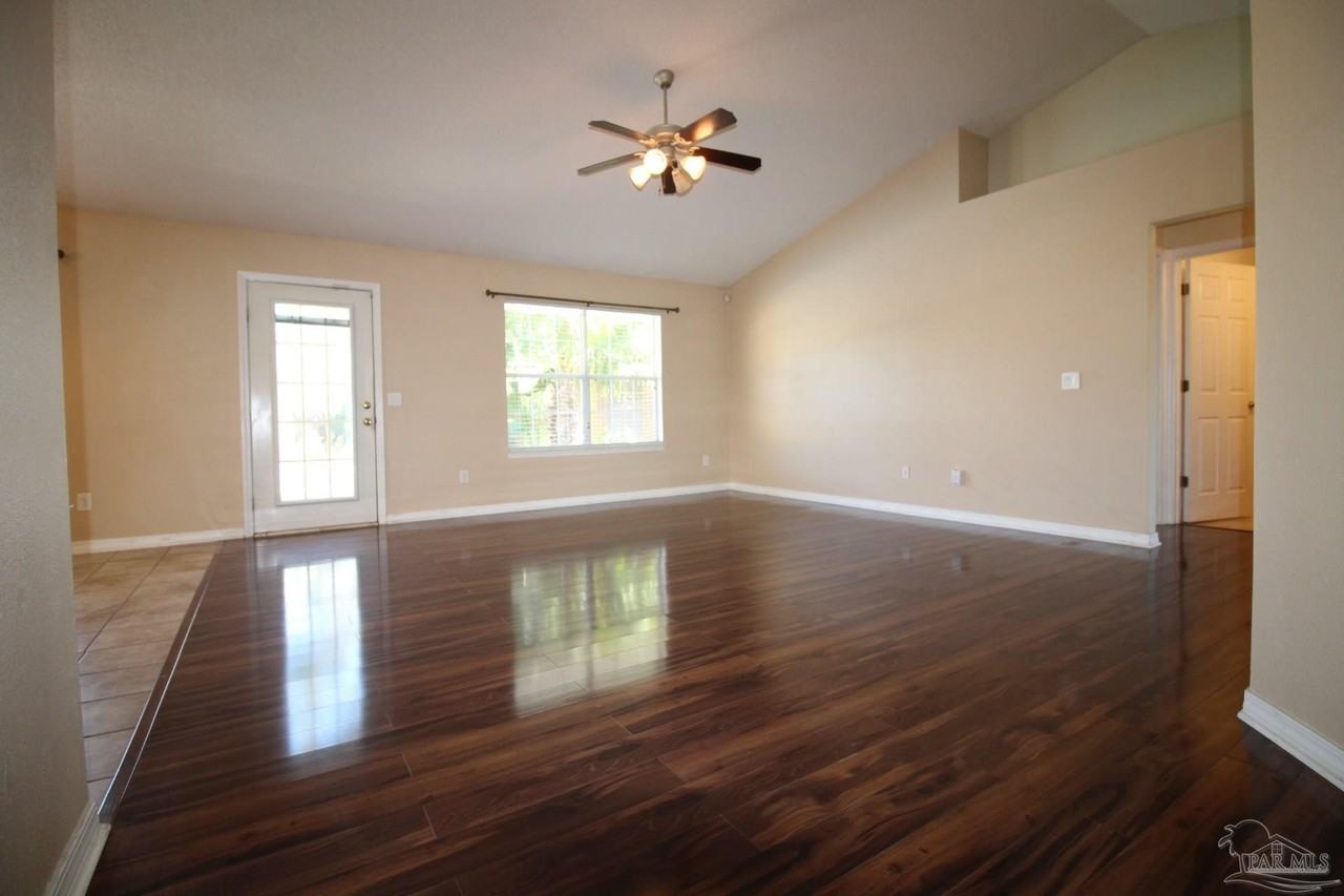 10319 Wailuku Dr - Photo 4 of 20