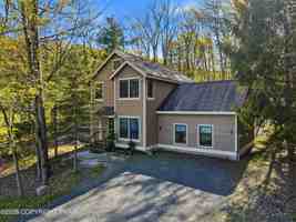 featured image of 782 Lower Deer Valley Rd