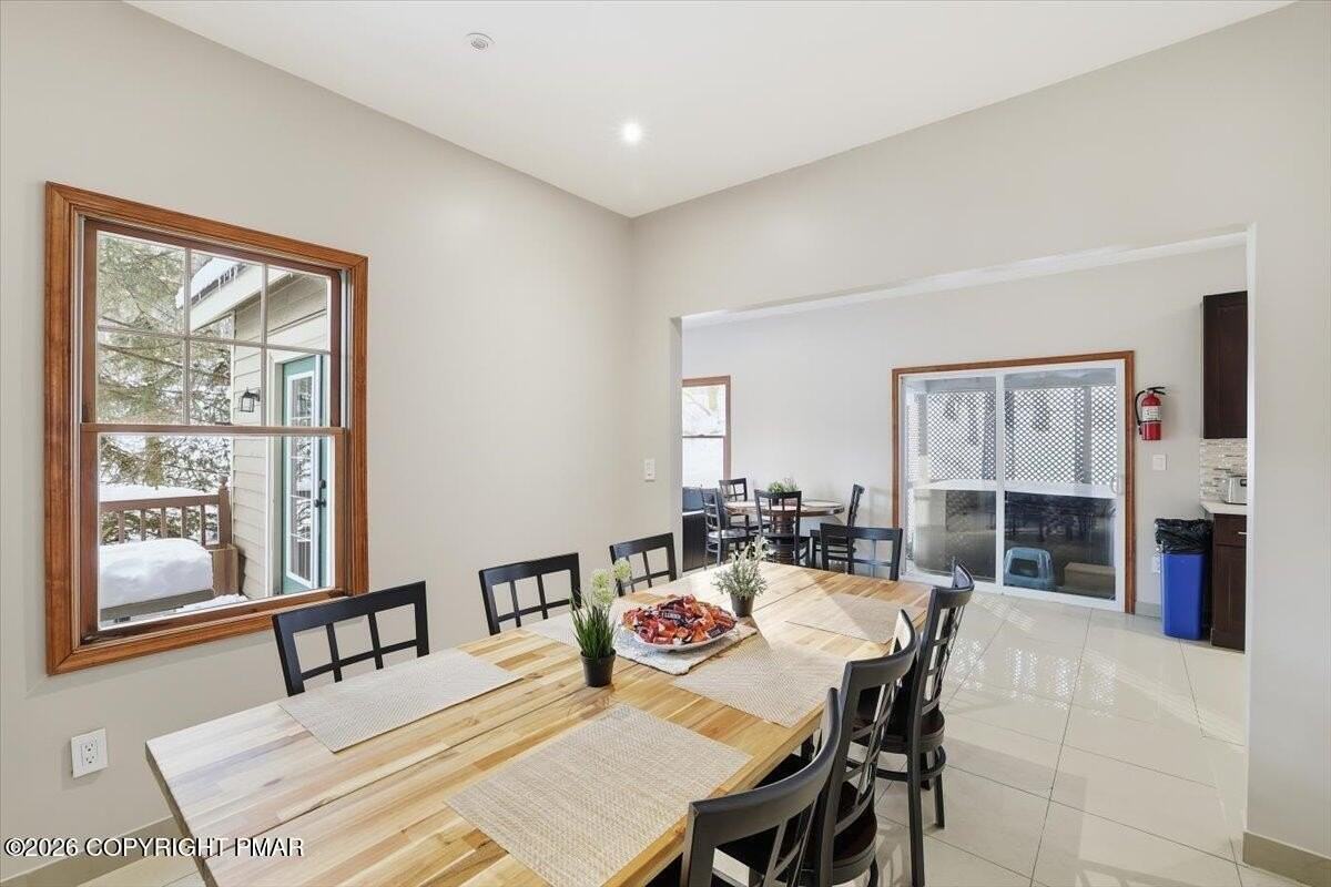 782 Lower Deer Valley Rd - Photo 7 of 35