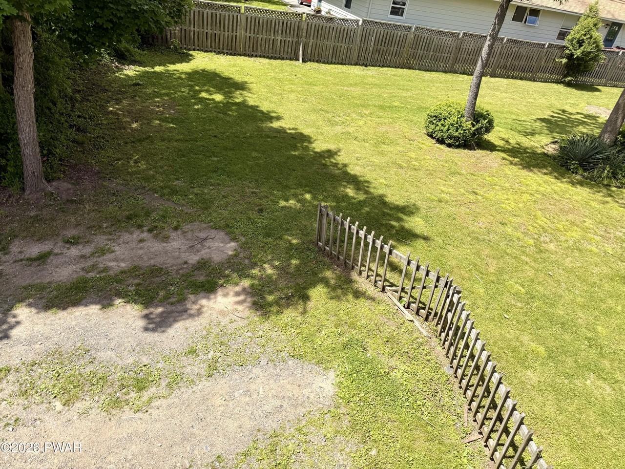 203R E Ann St - Photo 6 of 18