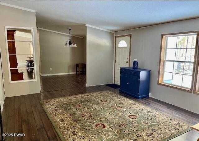 8 Hutchinson Ct - Photo 7 of 15