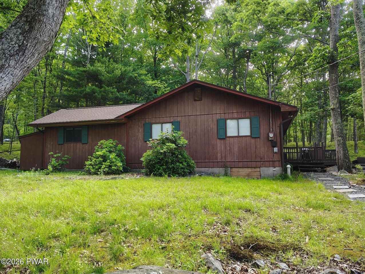 113 Portage Ln
