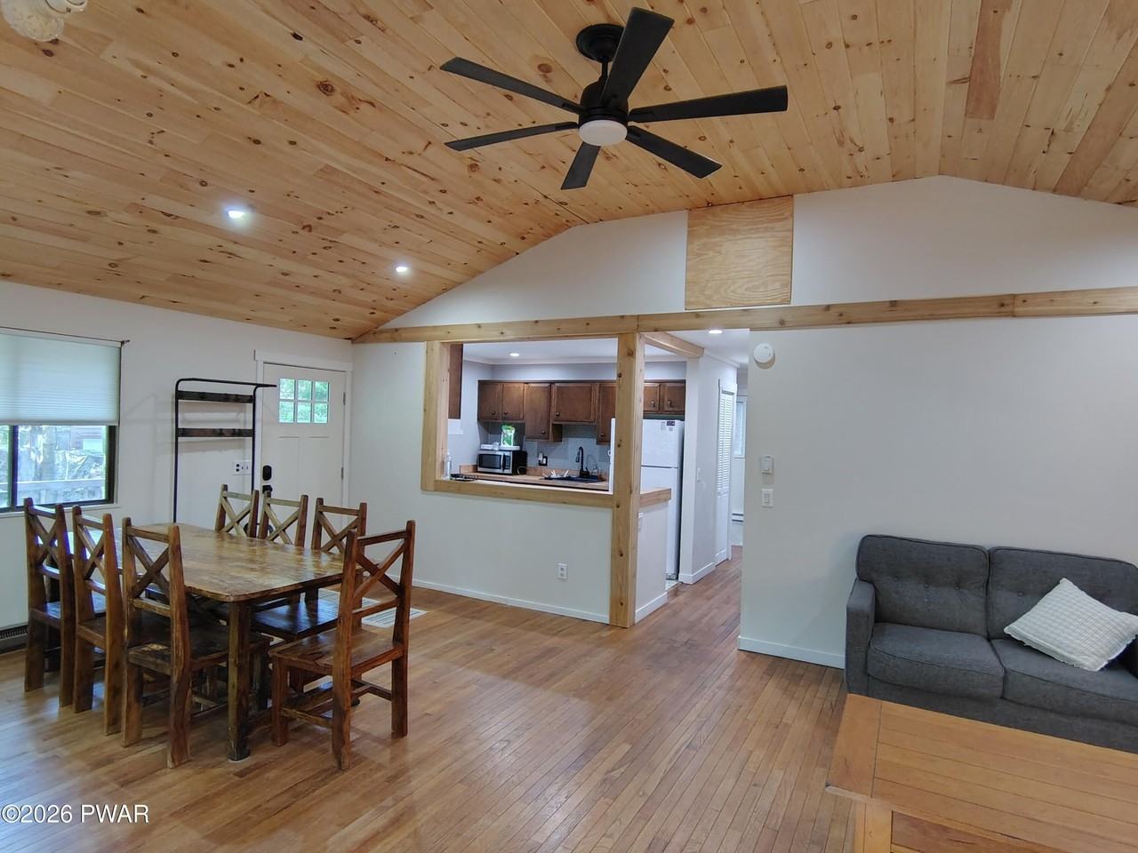 113 Portage Ln - Photo 5 of 19