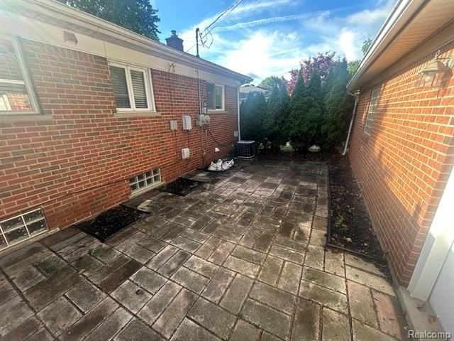 760 S Evergreen St - Photo 4 of 31