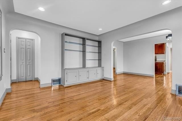 1188 Ruffner Ave - Photo 5 of 24