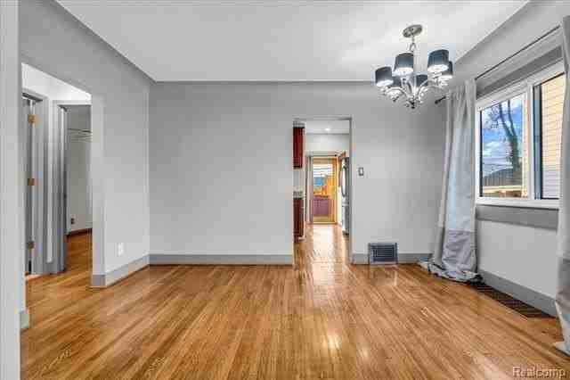 1188 Ruffner Ave - Photo 6 of 24