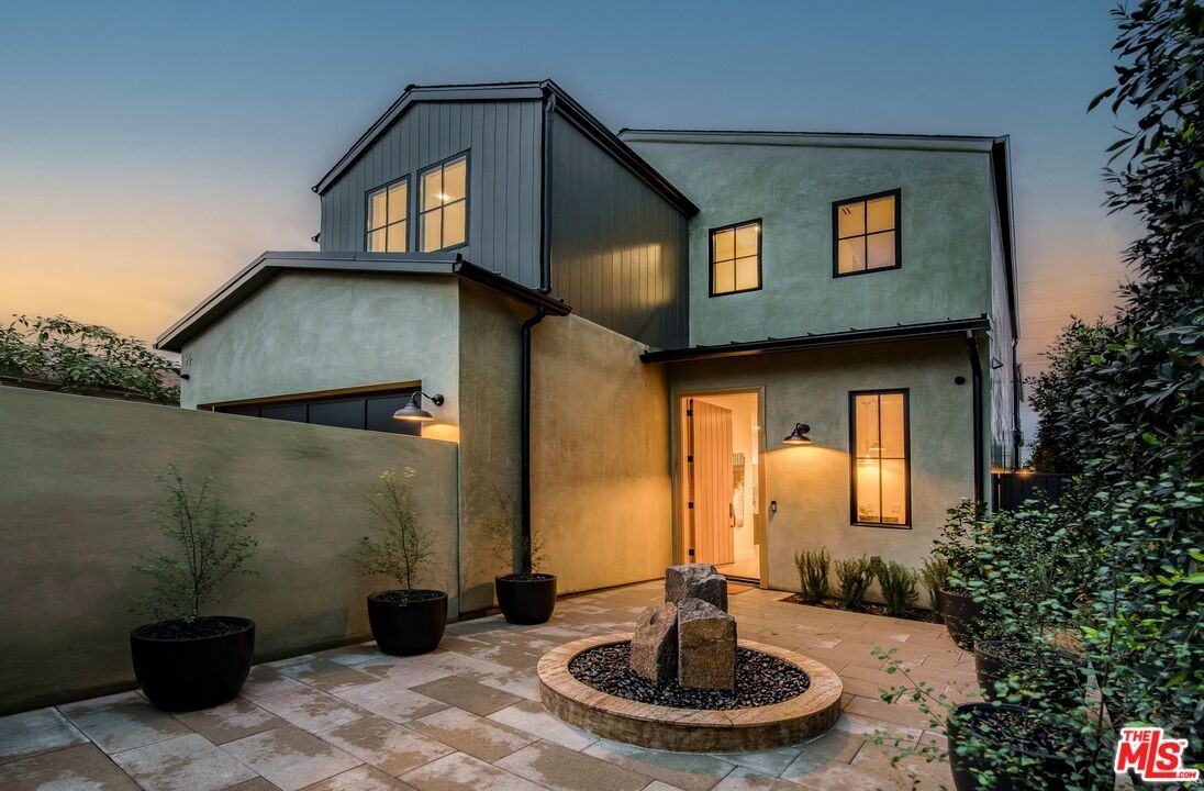 1016 Palms Blvd - Photo 2 of 8