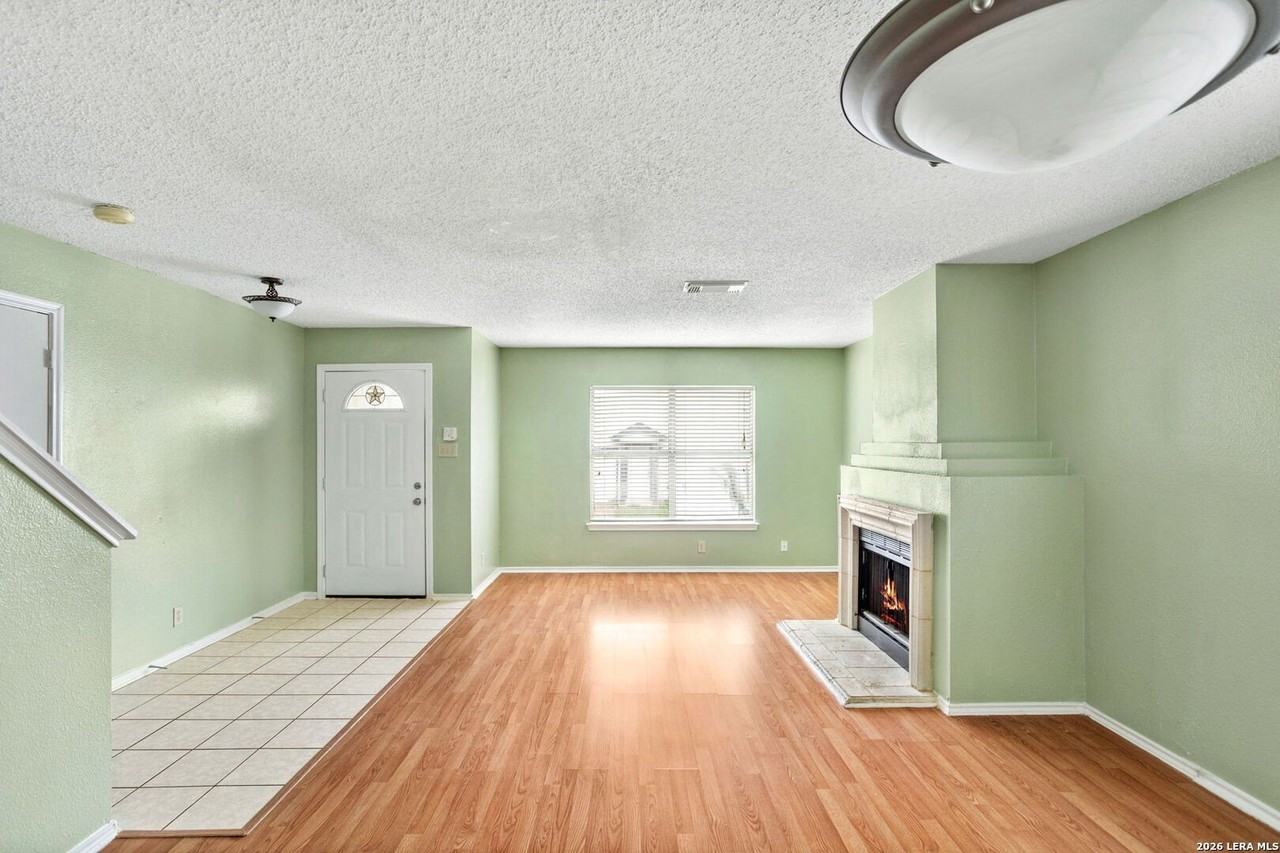 5011 Kenton Trce - Photo 5 of 25
