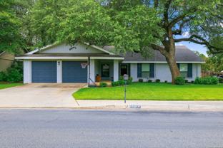 14002 Fairoak Xing - Photo 1 of 1