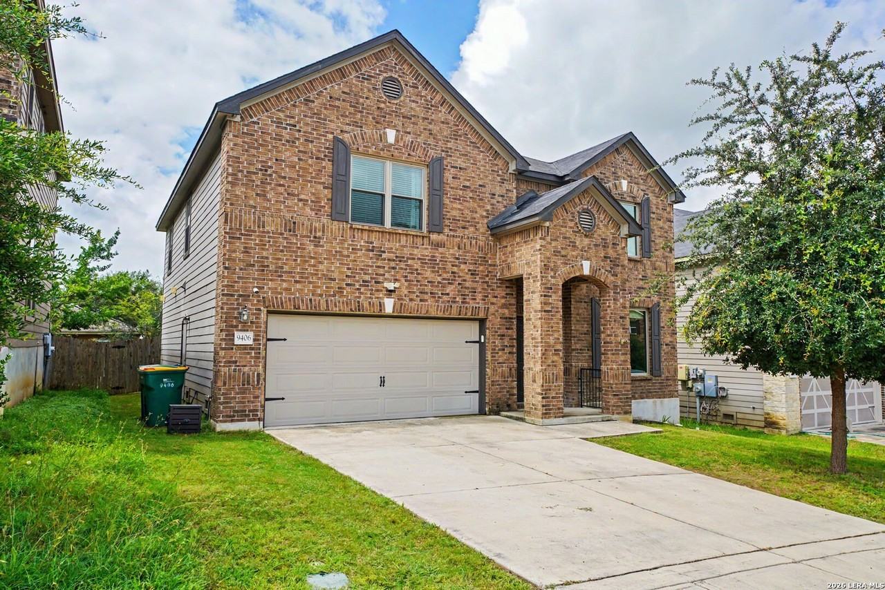 9406 Copperway - Photo 3 of 50