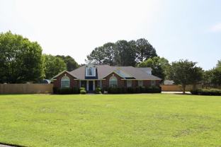 595 Saint Augustine Dr - Photo 1 of 1