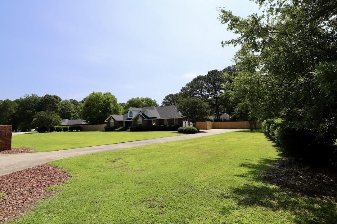 595 Saint Augustine Dr - Photo 4 of 50