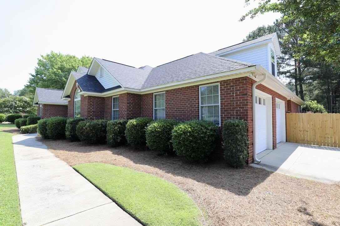 595 Saint Augustine Dr - Photo 5 of 50