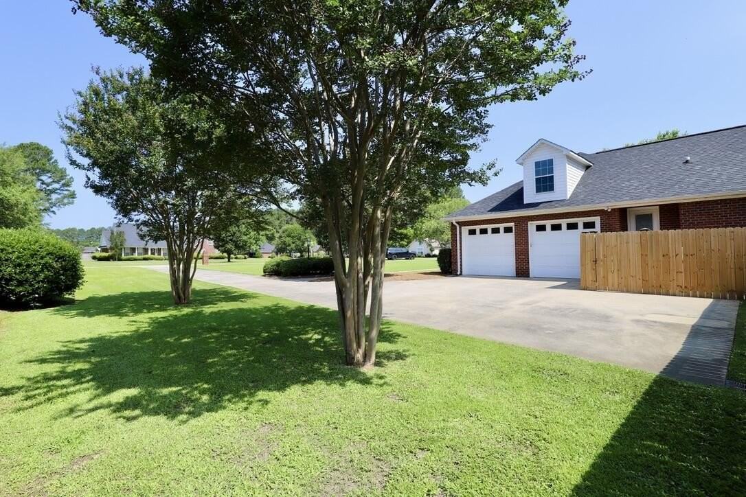 595 Saint Augustine Dr - Photo 7 of 50