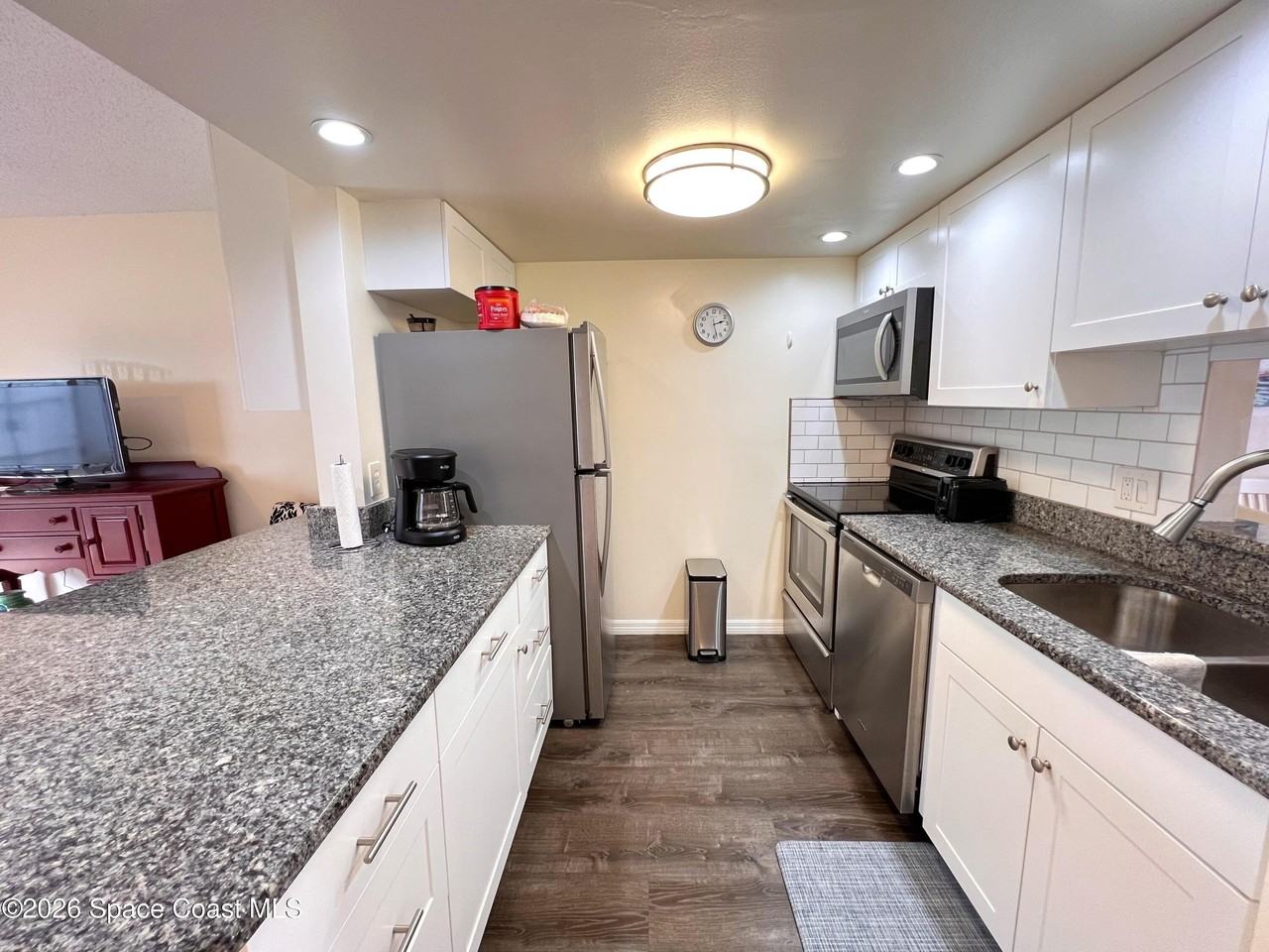513 Seaport Blvd #194 - Photo 7 of 21