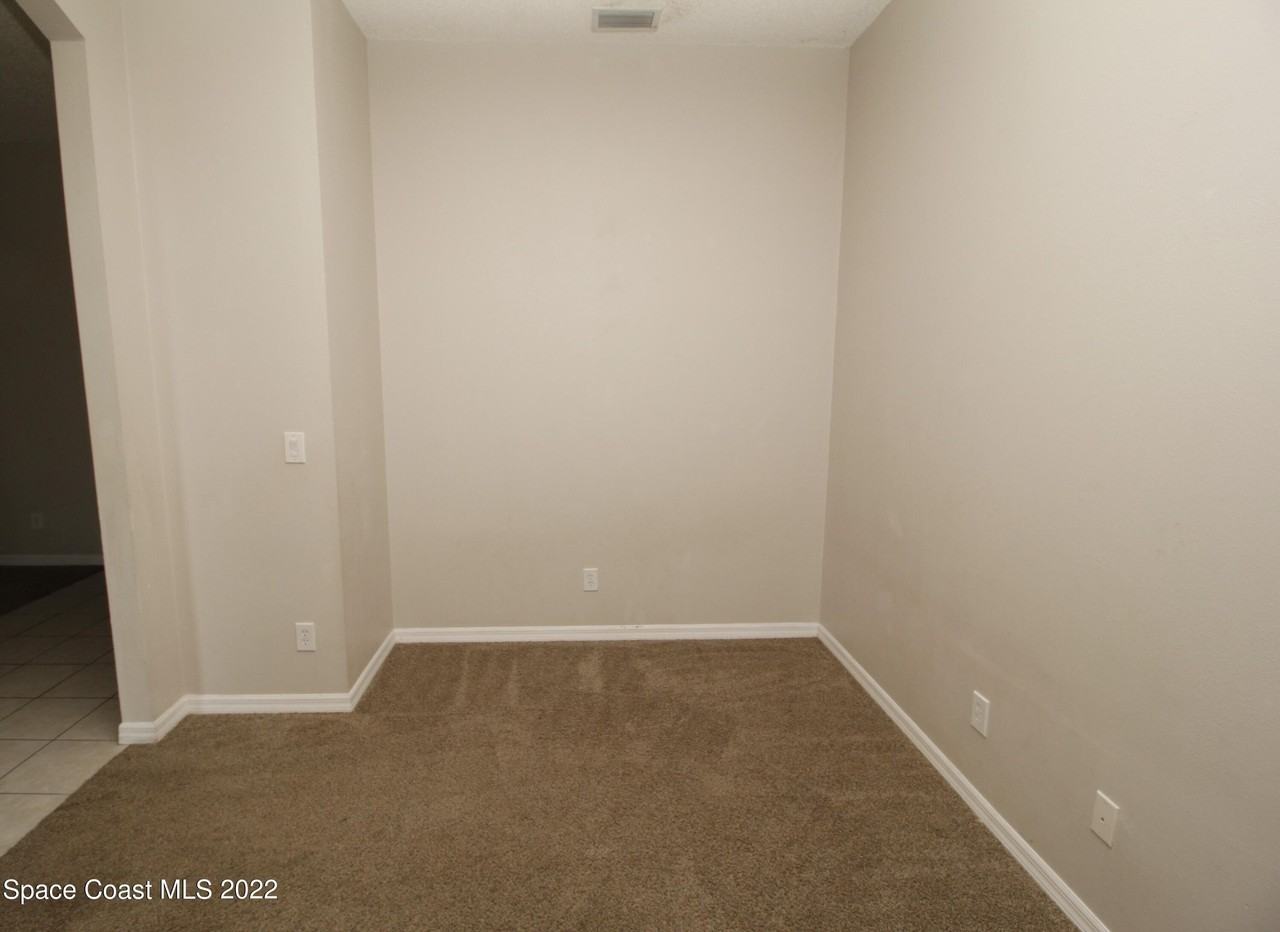 471 Hancock St Sw - Photo 4 of 18
