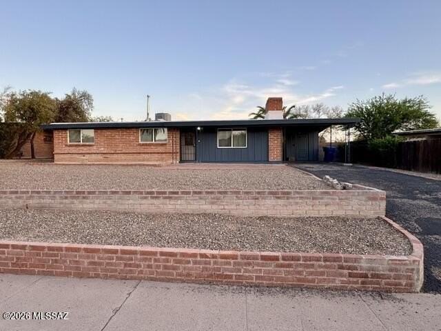 6940 E Julia St - Photo 2 of 28