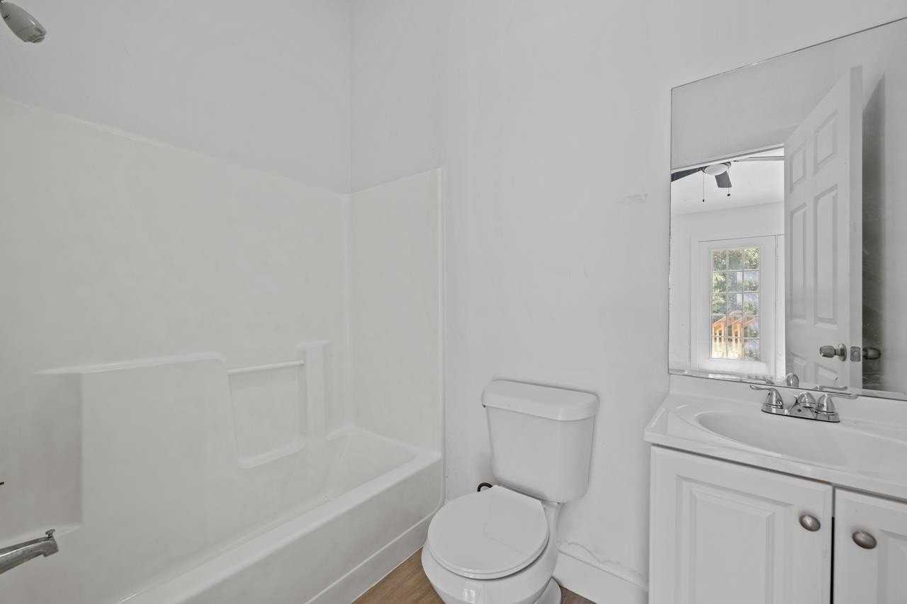 2290 Magnolia Cir #2 - Photo 4 of 12