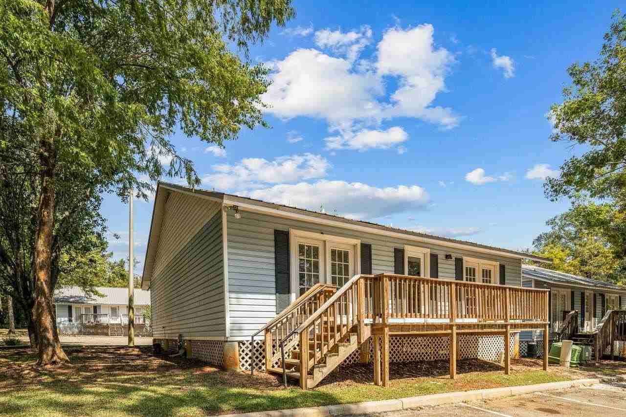 2286 Magnolia Cir #1 - Photo 2 of 23