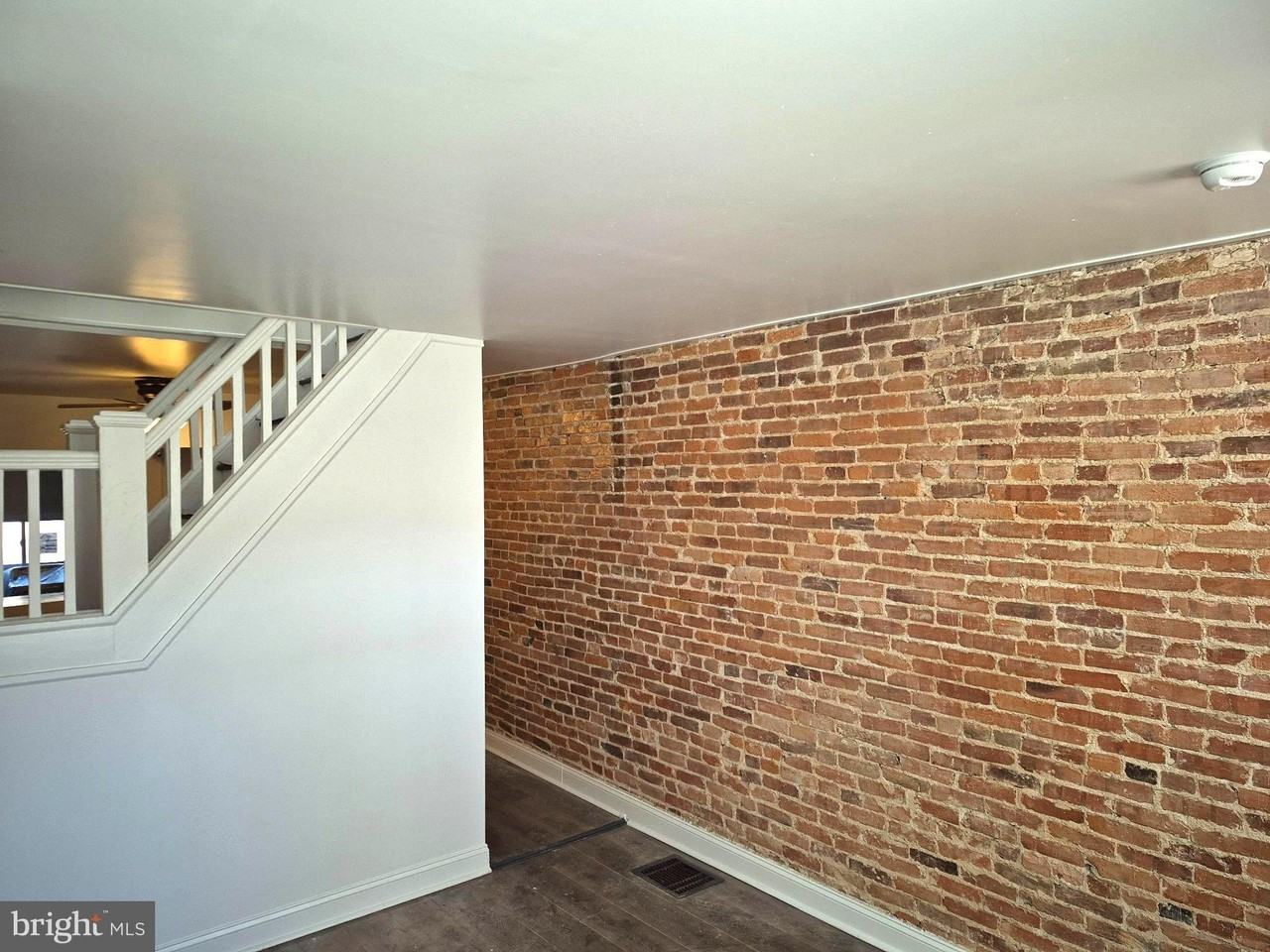 707 N Duncan St - Photo 2 of 23
