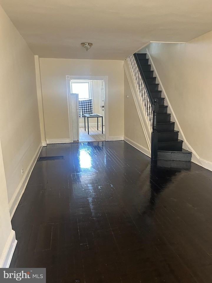 1759 Cliftview Ave - Photo 2 of 14
