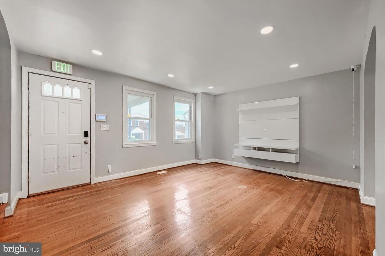 1014 Lyndhurst St - Photo 6 of 29