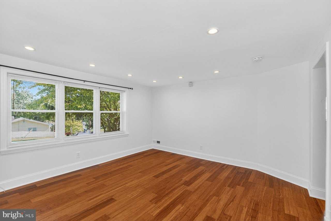 69 Cinder Rd - Photo 3 of 21