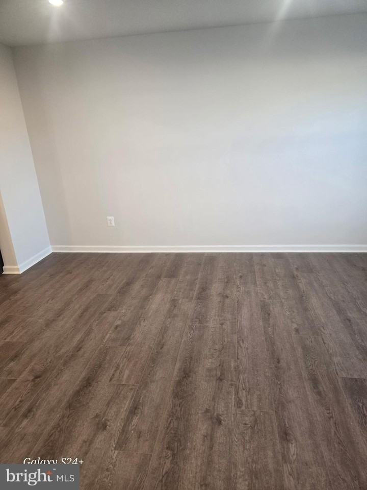 110 Michaels Way - Photo 7 of 11