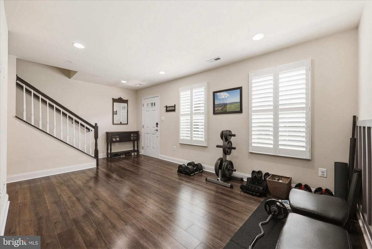 5060 Judicial Way - Photo 7 of 50