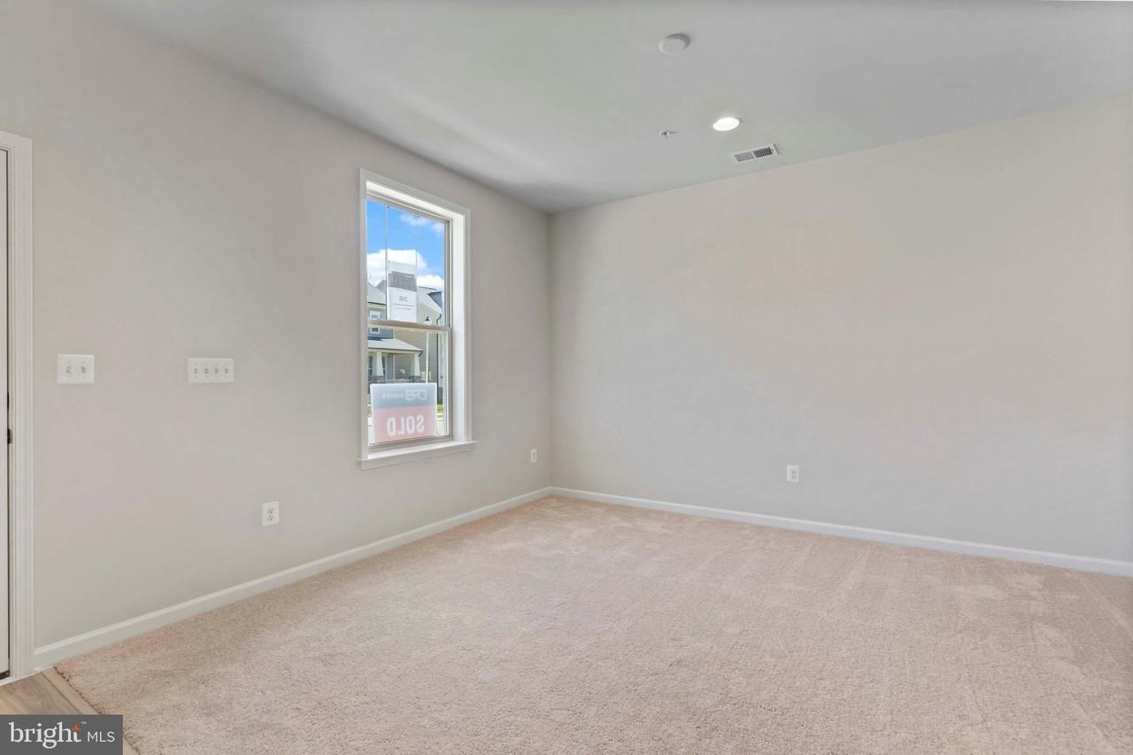 1727 Evansberry Dr - Photo 7 of 37