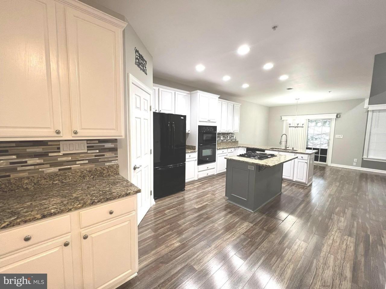 523 Dallam Ct #2 - Photo 4 of 30