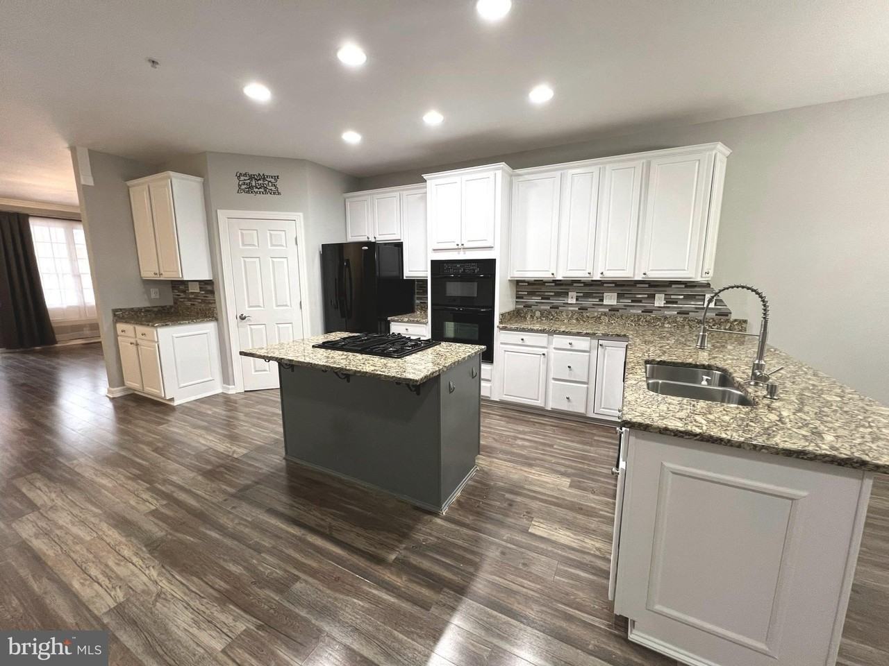 523 Dallam Ct #2 - Photo 7 of 30