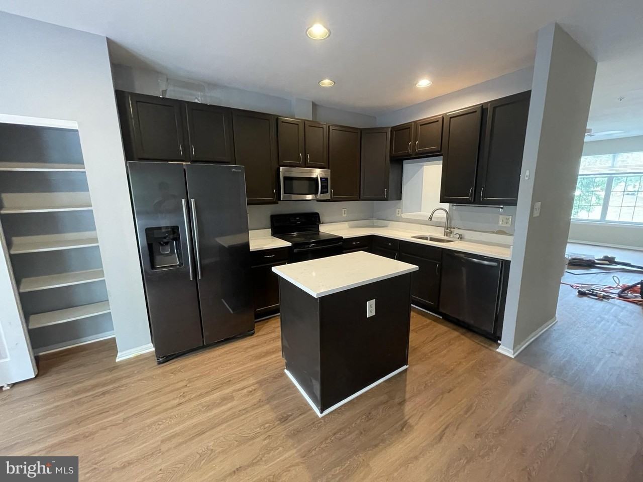 8432 Gold Sunset Way - Photo 2 of 17