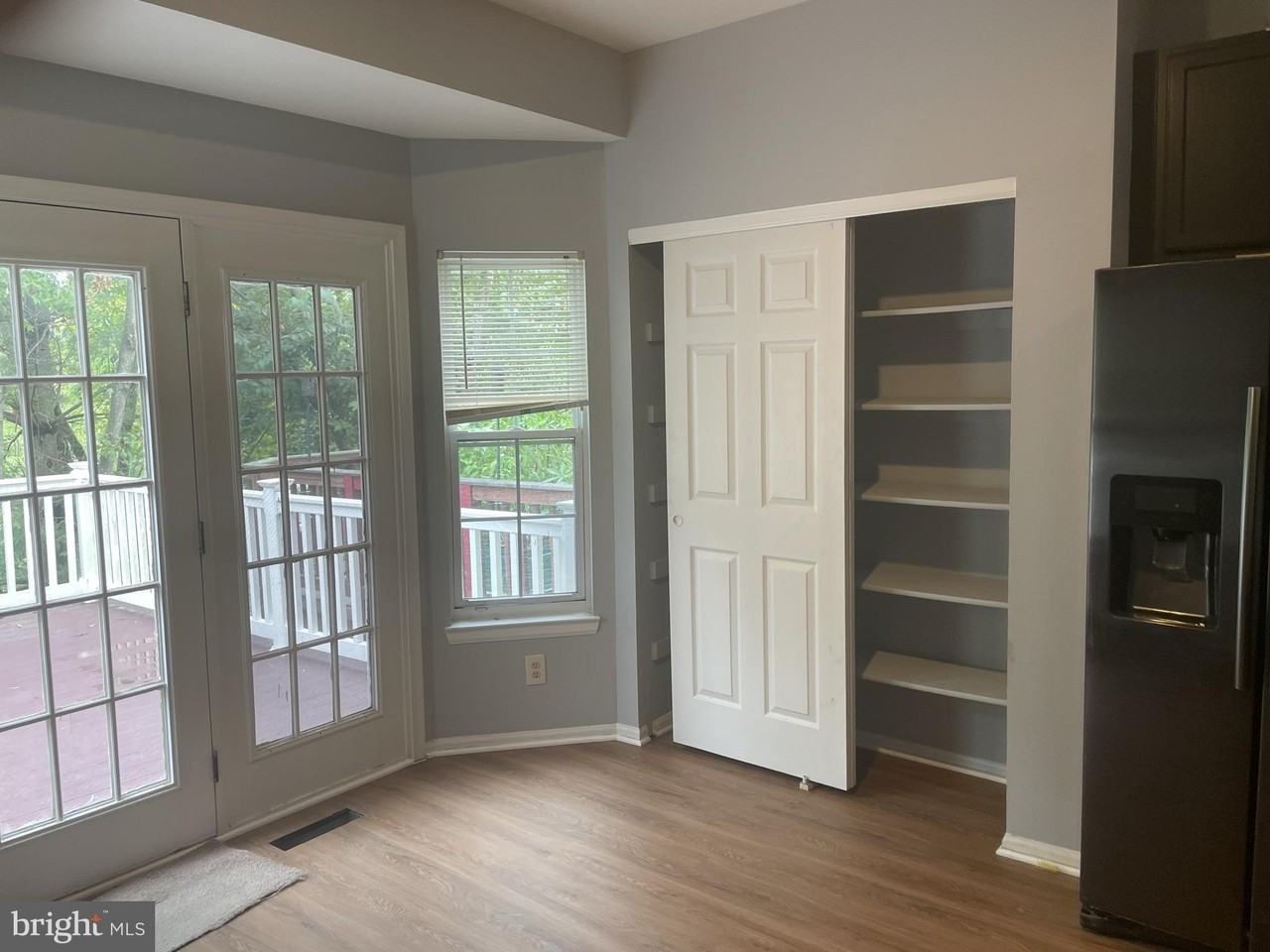 8432 Gold Sunset Way - Photo 4 of 17