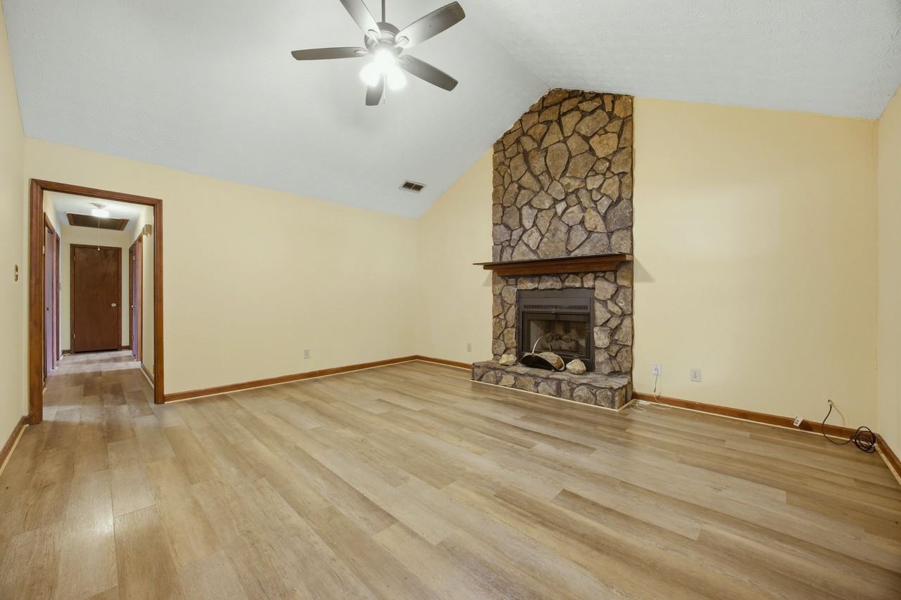 1701 Rose Garden Ln #1 - Photo 2 of 20
